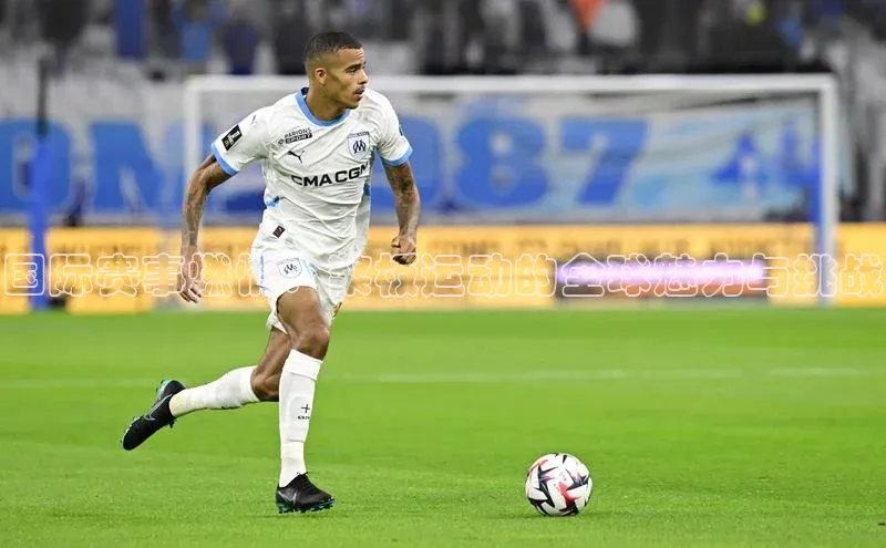 国际赛事燃情：桨板运动的全球魅力与挑战